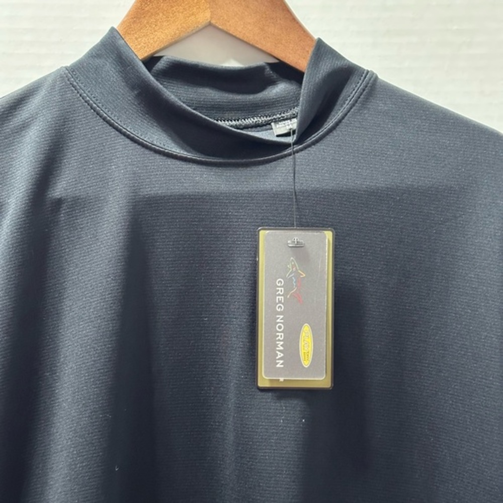 Greg Norman Men’s PlayDry Performance Short Sleeve. Black. NWT.‎ Medium